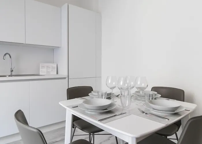 Italianway Easy - Commenda 35 Apartament *
