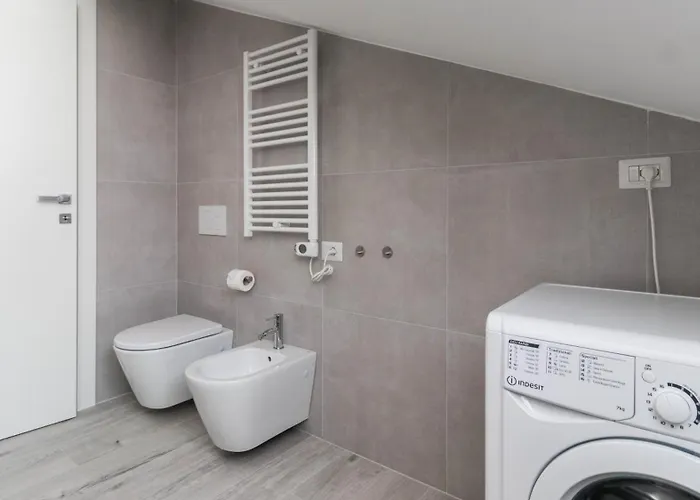 Apartament Italianway Easy - Commenda 35 *