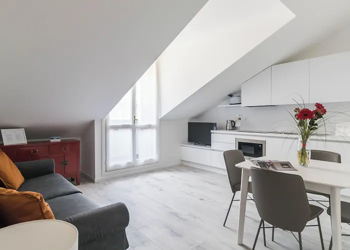 Apartament Italianway Easy - Commenda 35 *