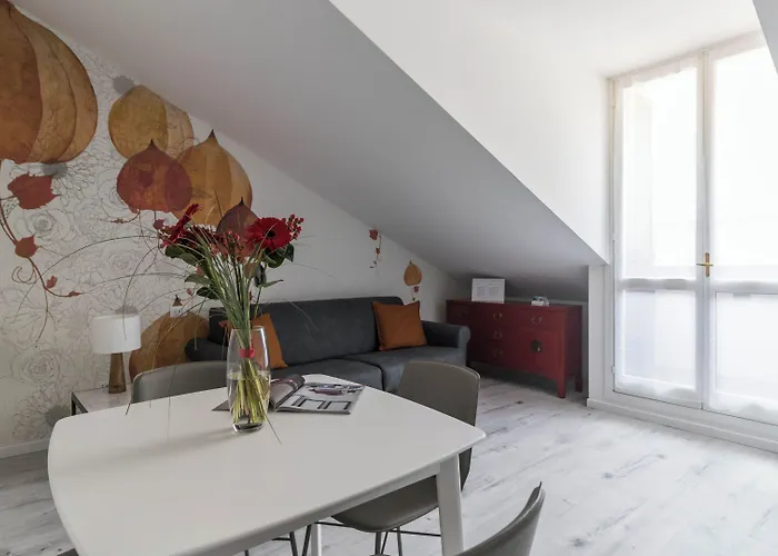 Italianway Easy - Commenda 35 * Mediolan