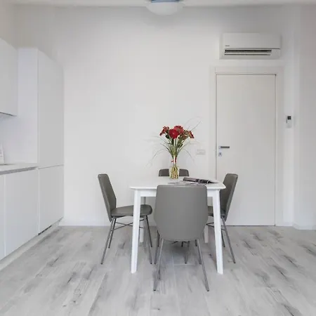 Italianway - Commenda 35 Apartamento Milão