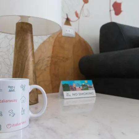 Apartamento Italianway - Commenda 35 *
